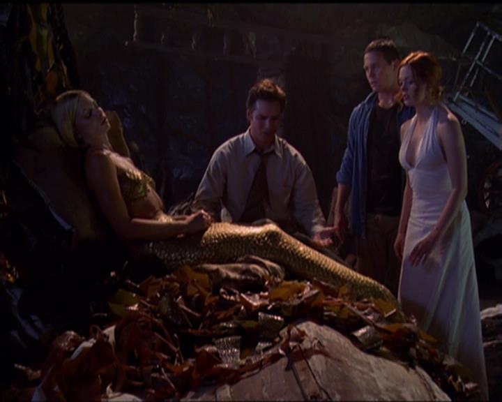 Charmed-Online_dot_net-5x01-2AWitchTail2372.jpg Charmed-Online_dot_net-5x01-2AWitchTail2372.jpg