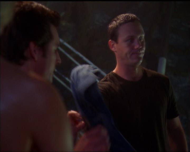 Charmed-Online_dot_net-5x01-2AWitchTail2405.jpg Charmed-Online_dot_net-5x01-2AWitchTail2405.jpg