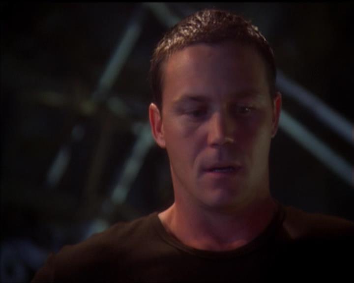 Charmed-Online_dot_net-5x01-2AWitchTail2436.jpg Charmed-Online_dot_net-5x01-2AWitchTail2436.jpg