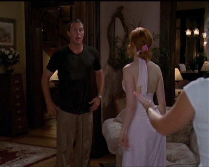 Charmed-Online_dot_net-5x02AWitchsTailPart2-0053.jpg Charmed-Online_dot_net-5x02AWitchsTailPart2-0053.jpg