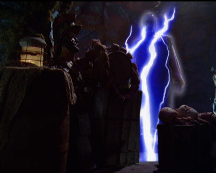 Charmed-Online_dot_net-5x02AWitchsTailPart2-0149.jpg Charmed-Online_dot_net-5x02AWitchsTailPart2-0149.jpg