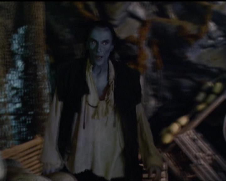 Charmed-Online_dot_net-5x02AWitchsTailPart2-0168.jpg Charmed-Online_dot_net-5x02AWitchsTailPart2-0168.jpg