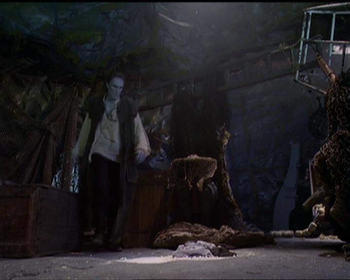 Charmed-Online_dot_net-5x02AWitchsTailPart2-0175.jpg Charmed-Online_dot_net-5x02AWitchsTailPart2-0175.jpg