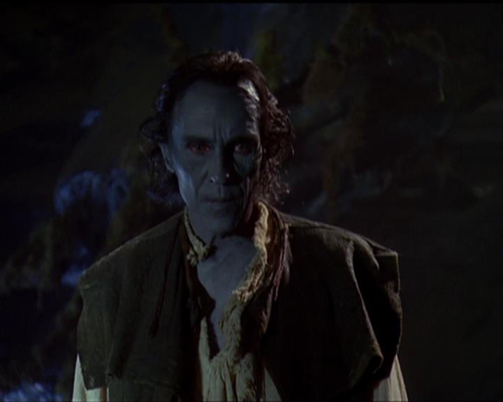 Charmed-Online_dot_net-5x02AWitchsTailPart2-0200.jpg Charmed-Online_dot_net-5x02AWitchsTailPart2-0200.jpg