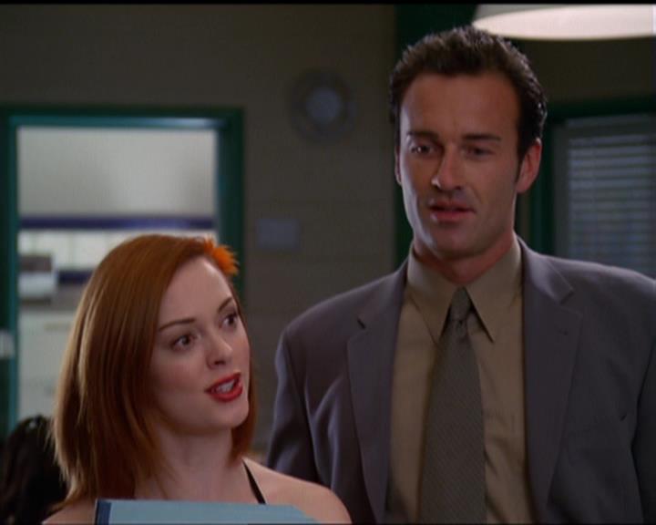 Charmed-Online_dot_net-5x02AWitchsTailPart2-0530.jpg Charmed-Online_dot_net-5x02AWitchsTailPart2-0530.jpg