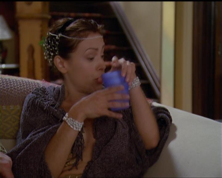 Charmed-Online_dot_net-5x02AWitchsTailPart2-0796.jpg Charmed-Online_dot_net-5x02AWitchsTailPart2-0796.jpg