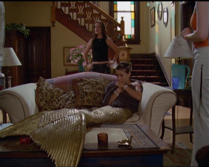 Charmed-Online_dot_net-5x02AWitchsTailPart2-0809.jpg Charmed-Online_dot_net-5x02AWitchsTailPart2-0809.jpg