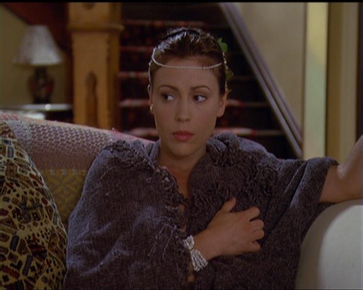 Charmed-Online_dot_net-5x02AWitchsTailPart2-0861.jpg