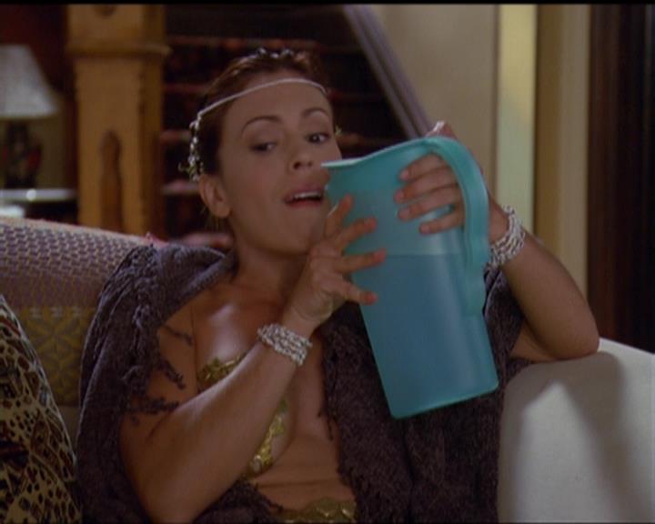 Charmed-Online_dot_net-5x02AWitchsTailPart2-0897.jpg