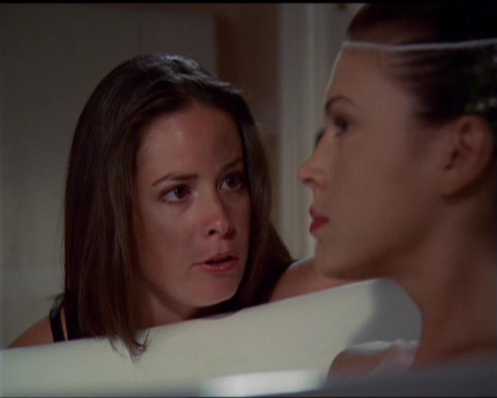 Charmed-Online_dot_net-5x02AWitchsTailPart2-1239.jpg Charmed-Online_dot_net-5x02AWitchsTailPart2-1239.jpg