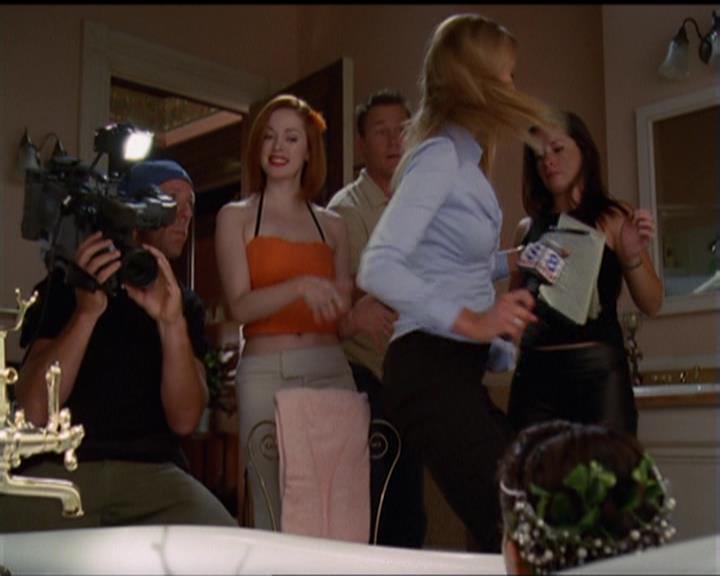 Charmed-Online_dot_net-5x02AWitchsTailPart2-1359.jpg Charmed-Online_dot_net-5x02AWitchsTailPart2-1359.jpg
