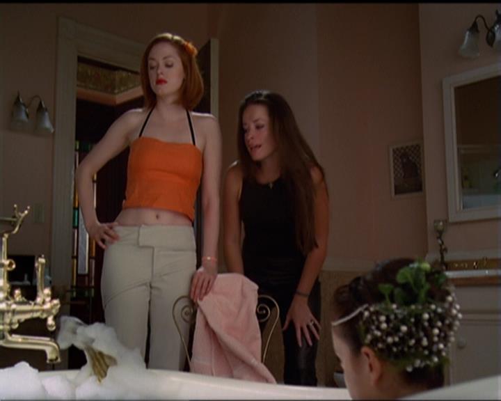 Charmed-Online_dot_net-5x02AWitchsTailPart2-1366.jpg