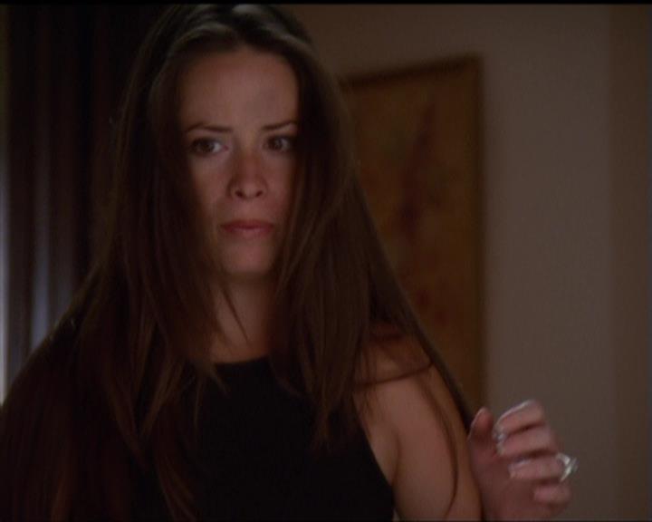 Charmed-Online_dot_net-5x02AWitchsTailPart2-1387.jpg