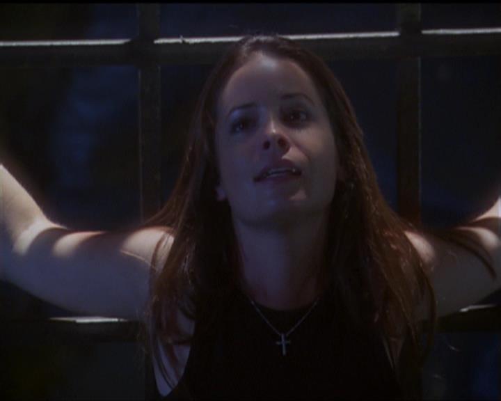 Charmed-Online_dot_net-5x02AWitchsTailPart2-1615.jpg Charmed-Online_dot_net-5x02AWitchsTailPart2-1615.jpg