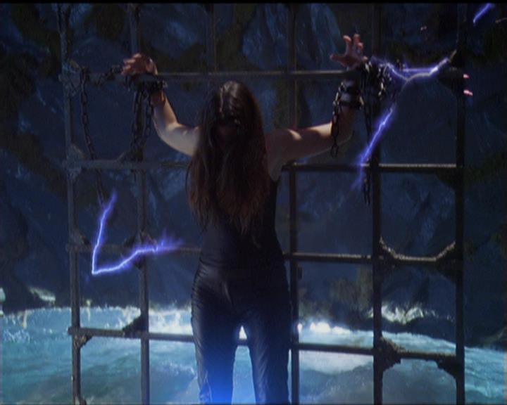 Charmed-Online_dot_net-5x02AWitchsTailPart2-1803.jpg Charmed-Online_dot_net-5x02AWitchsTailPart2-1803.jpg