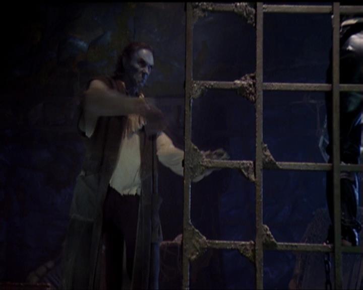 Charmed-Online_dot_net-5x02AWitchsTailPart2-1876.jpg Charmed-Online_dot_net-5x02AWitchsTailPart2-1876.jpg