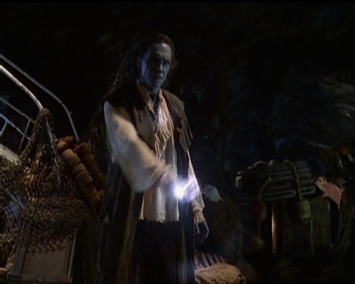 Charmed-Online_dot_net-5x02AWitchsTailPart2-1913.jpg Charmed-Online_dot_net-5x02AWitchsTailPart2-1913.jpg