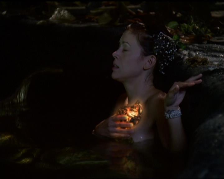 Charmed-Online_dot_net-5x02AWitchsTailPart2-1916.jpg Charmed-Online_dot_net-5x02AWitchsTailPart2-1916.jpg