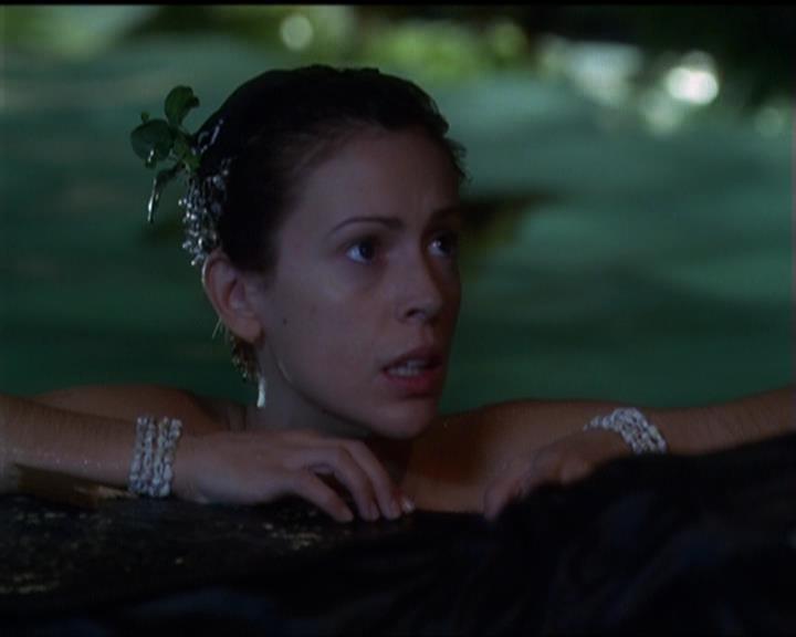 Charmed-Online_dot_net-5x02AWitchsTailPart2-2080.jpg Charmed-Online_dot_net-5x02AWitchsTailPart2-2080.jpg
