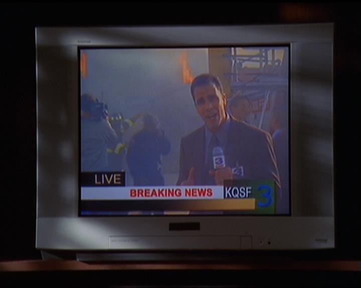 Charmed-Online_dot_net-5x03SirensSong0177.jpg Charmed-Online_dot_net-5x03SirensSong0177.jpg