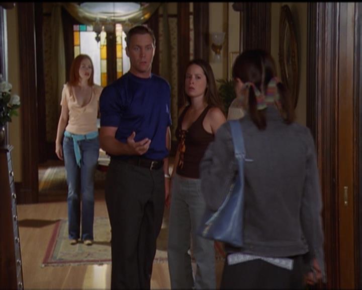 Charmed-Online_dot_net-5x03SirensSong1129.jpg