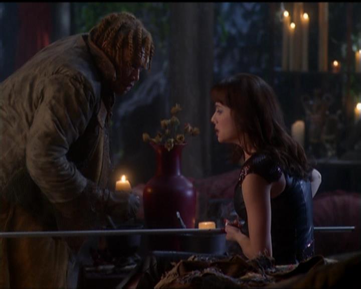 Charmed-Online_dot_net-5x03SirensSong1151.jpg Charmed-Online_dot_net-5x03SirensSong1151.jpg