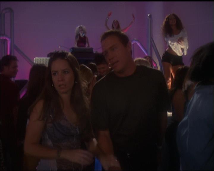 Charmed-Online-dot-net_5x05WitchesInTights0035.jpg Charmed-Online-dot-net_5x05WitchesInTights0035.jpg