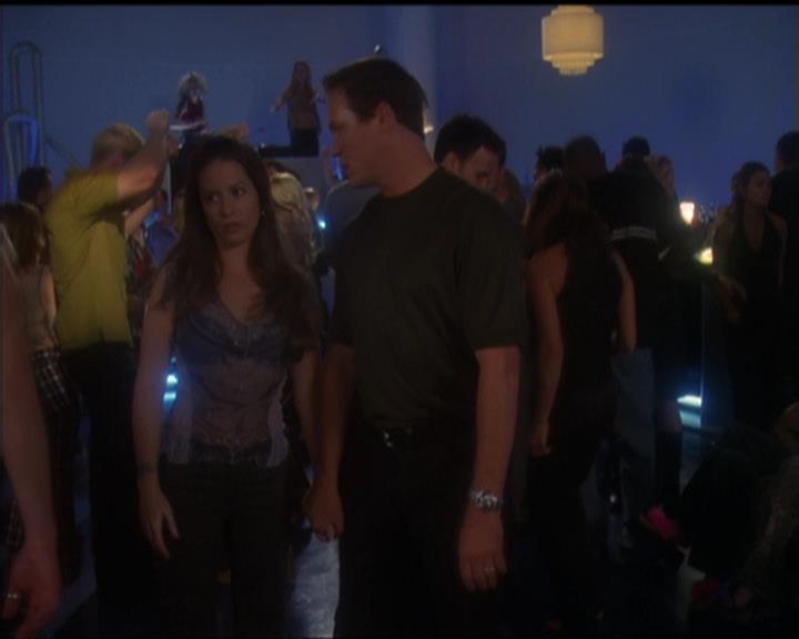 Charmed-Online-dot-net_5x05WitchesInTights0049.jpg Charmed-Online-dot-net_5x05WitchesInTights0049.jpg
