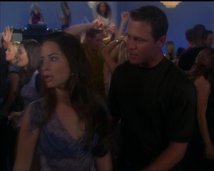Charmed-Online-dot-net_5x05WitchesInTights0053.jpg