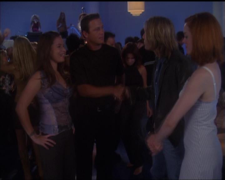 Charmed-Online-dot-net_5x05WitchesInTights0083.jpg Charmed-Online-dot-net_5x05WitchesInTights0083.jpg