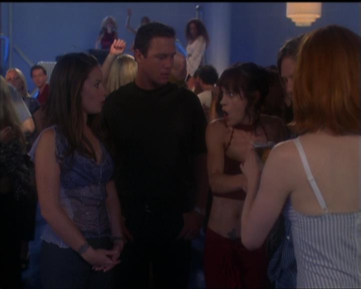 Charmed-Online-dot-net_5x05WitchesInTights0091.jpg Charmed-Online-dot-net_5x05WitchesInTights0091.jpg
