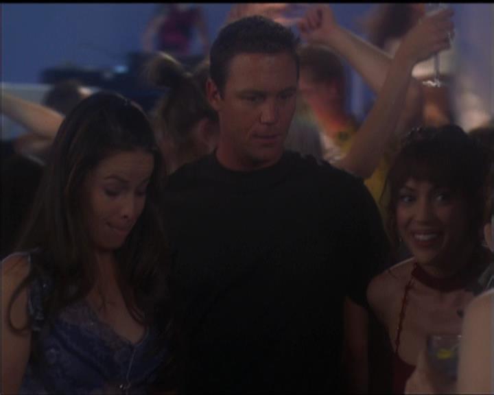 Charmed-Online-dot-net_5x05WitchesInTights0097.jpg Charmed-Online-dot-net_5x05WitchesInTights0097.jpg