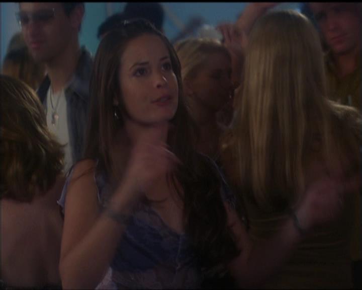 Charmed-Online-dot-net_5x05WitchesInTights0126.jpg Charmed-Online-dot-net_5x05WitchesInTights0126.jpg