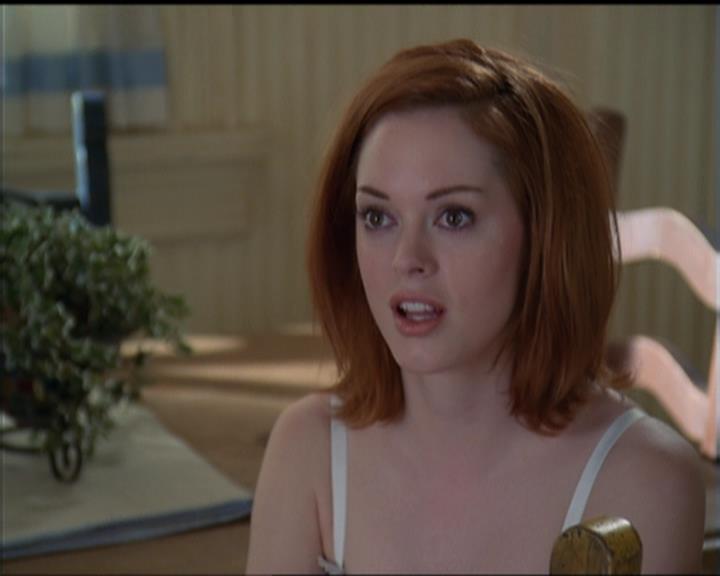 Charmed-Online-dot-net_5x05WitchesInTights0532.jpg