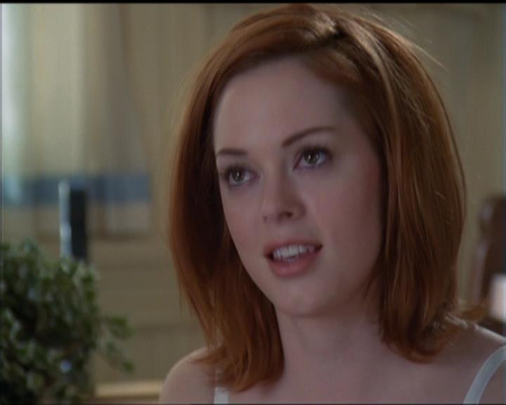 Charmed-Online-dot-net_5x05WitchesInTights0561.jpg
