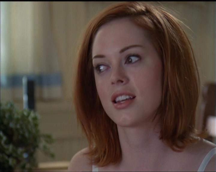 Charmed-Online-dot-net_5x05WitchesInTights0563.jpg