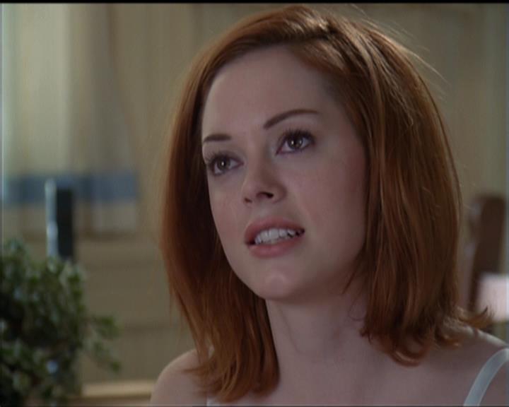 Charmed-Online-dot-net_5x05WitchesInTights0566.jpg