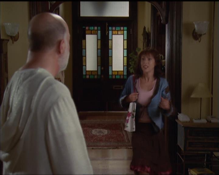 Charmed-Online-dot-net_5x05WitchesInTights1089.jpg