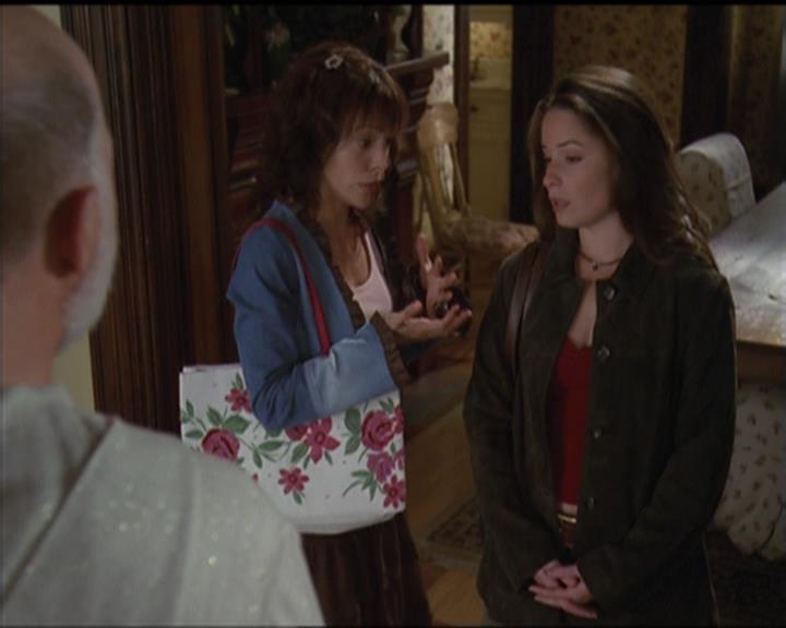 Charmed-Online-dot-net_5x05WitchesInTights1104.jpg