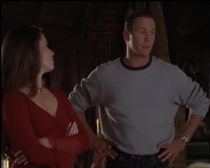 Charmed-Online-dot-net_5x05WitchesInTights1178.jpg