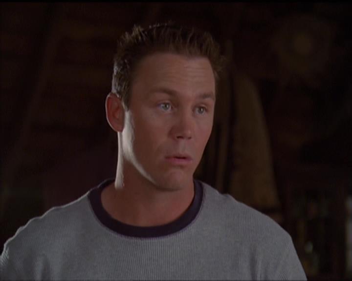 Charmed-Online-dot-net_5x05WitchesInTights1196.jpg