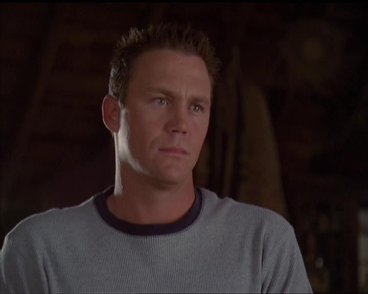 Charmed-Online-dot-net_5x05WitchesInTights1222.jpg