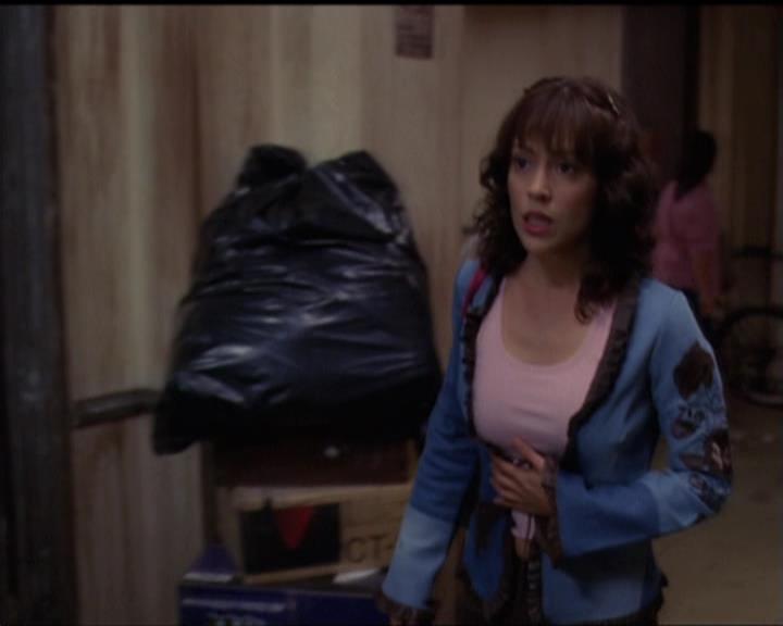 Charmed-Online-dot-net_5x05WitchesInTights1310.jpg Charmed-Online-dot-net_5x05WitchesInTights1310.jpg