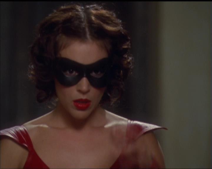 Charmed-Online-dot-net_5x05WitchesInTights1359.jpg Charmed-Online-dot-net_5x05WitchesInTights1359.jpg