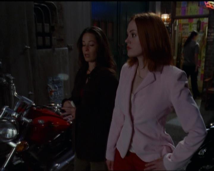 Charmed-Online-dot-net_5x05WitchesInTights1381.jpg Charmed-Online-dot-net_5x05WitchesInTights1381.jpg