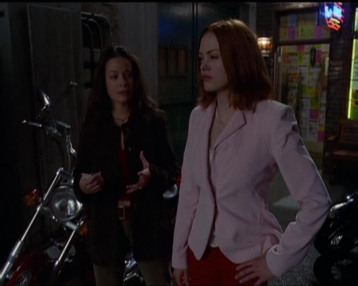 Charmed-Online-dot-net_5x05WitchesInTights1382.jpg Charmed-Online-dot-net_5x05WitchesInTights1382.jpg