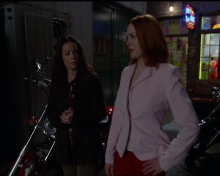 Charmed-Online-dot-net_5x05WitchesInTights1383.jpg Charmed-Online-dot-net_5x05WitchesInTights1383.jpg