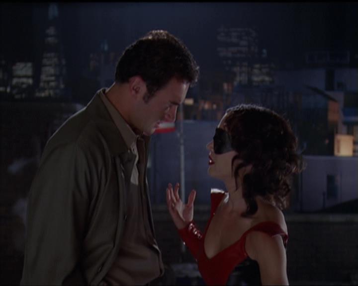 Charmed-Online-dot-net_5x05WitchesInTights1494.jpg