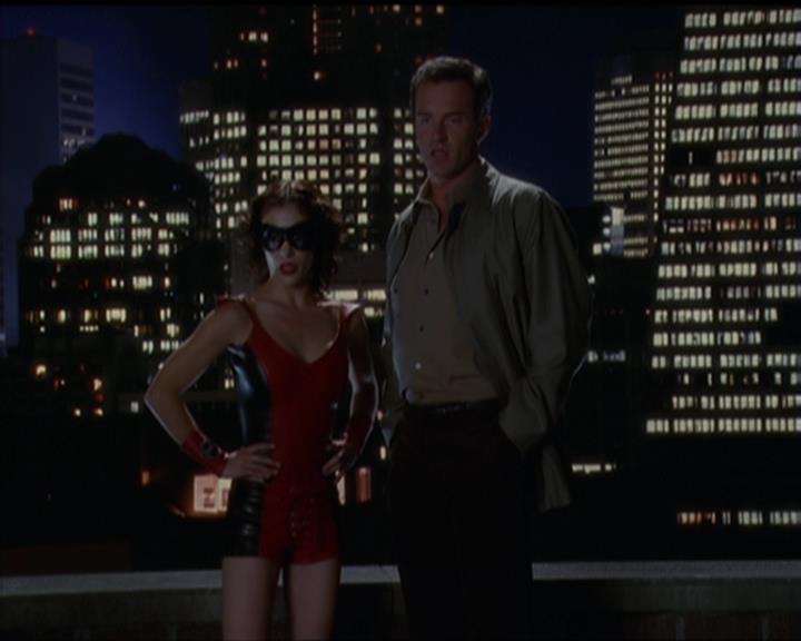 Charmed-Online-dot-net_5x05WitchesInTights1505.jpg