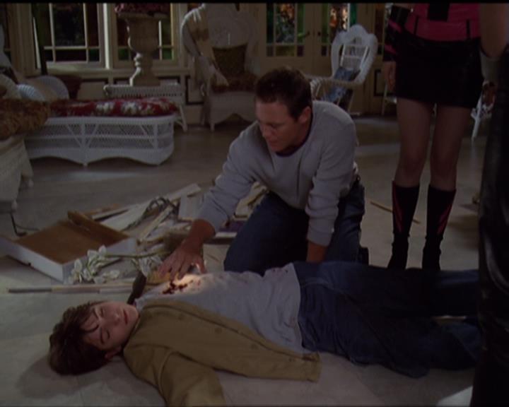 Charmed-Online-dot-net_5x05WitchesInTights1651.jpg Charmed-Online-dot-net_5x05WitchesInTights1651.jpg